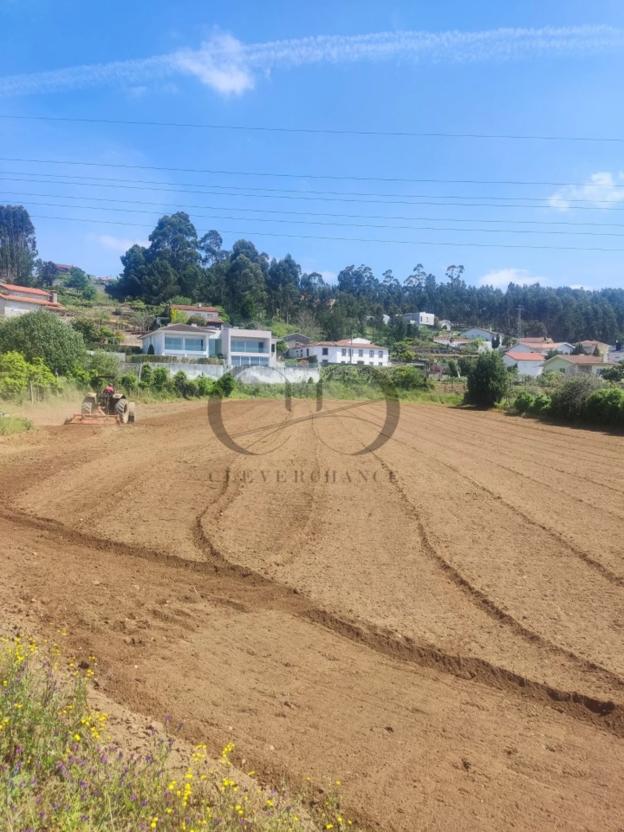 Terreno para Venda em Sandim, Olival, Lever e Crestuma Foto 1