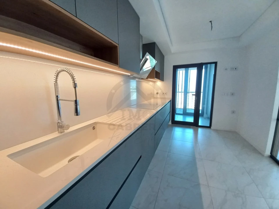 Apartamento T2 para Venda em São Martinho Foto 9