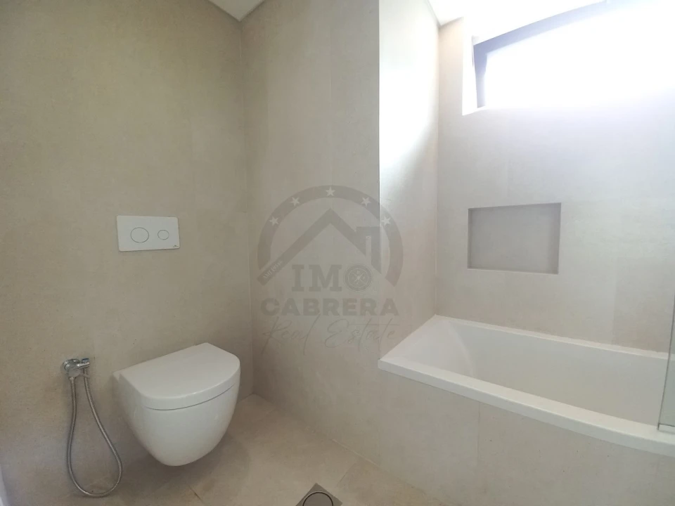 Apartamento T2 para Venda em São Martinho Foto 26