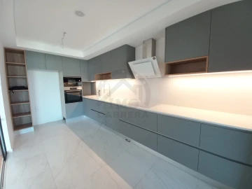 Apartamento T2 para Venda em São Martinho