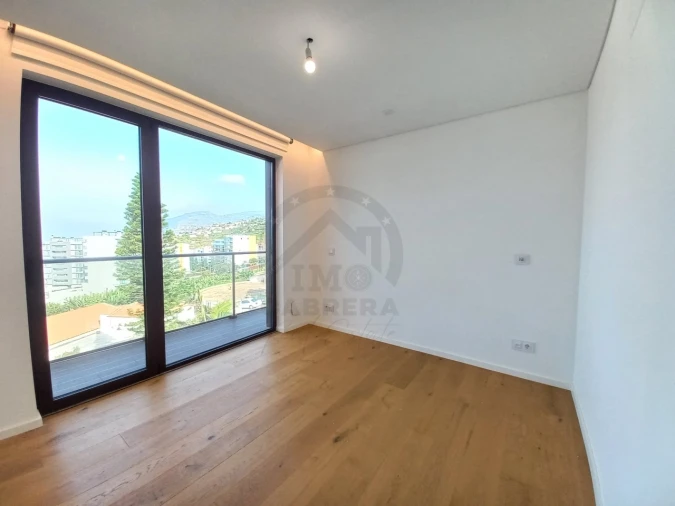 Apartamento T2 para Venda em São Martinho Foto 20