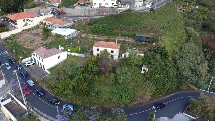 Terreno Misto para Venda em Caniço Foto 4