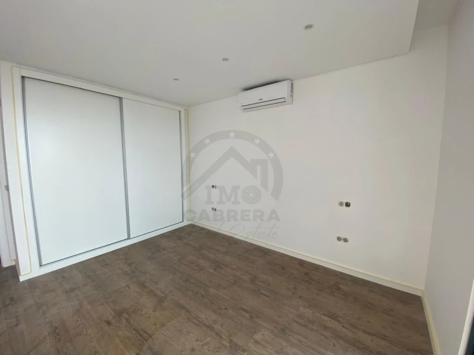 Moradia T3 para Venda em Agua de Pena Foto 18