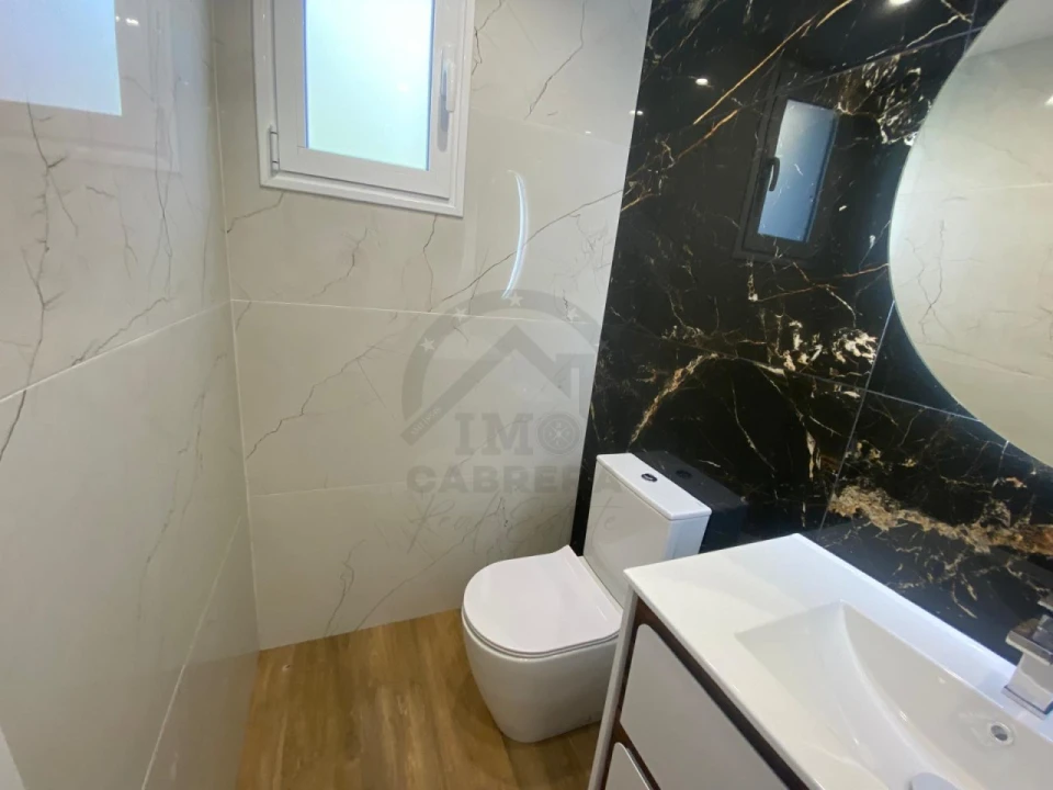 Moradia T4 para Venda em Machico Foto 9