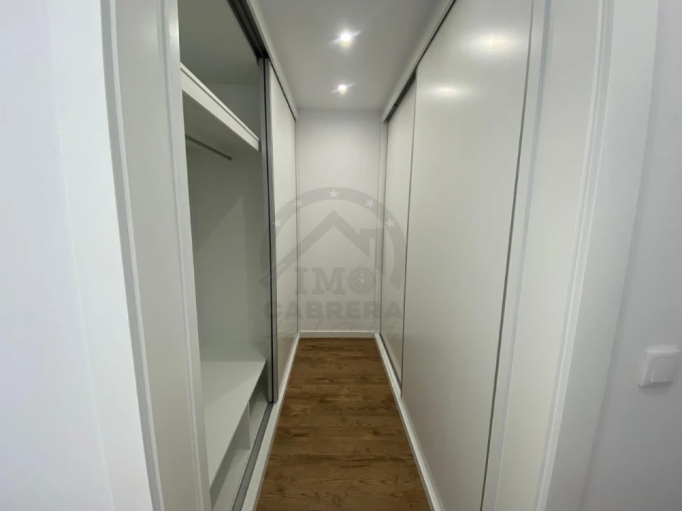 Moradia T4 para Venda em Machico Foto 14