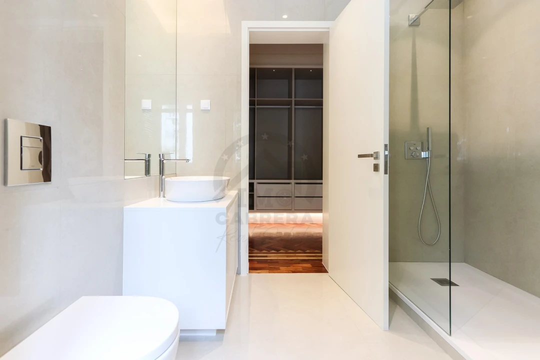 Apartamento T2 para Venda em Avenidas Novas Foto 14