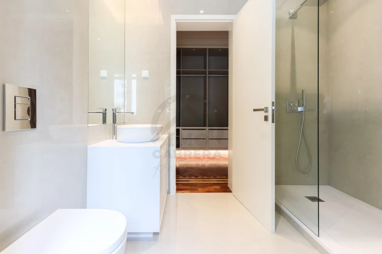 Apartamento T2 para Venda em Avenidas Novas Foto 14