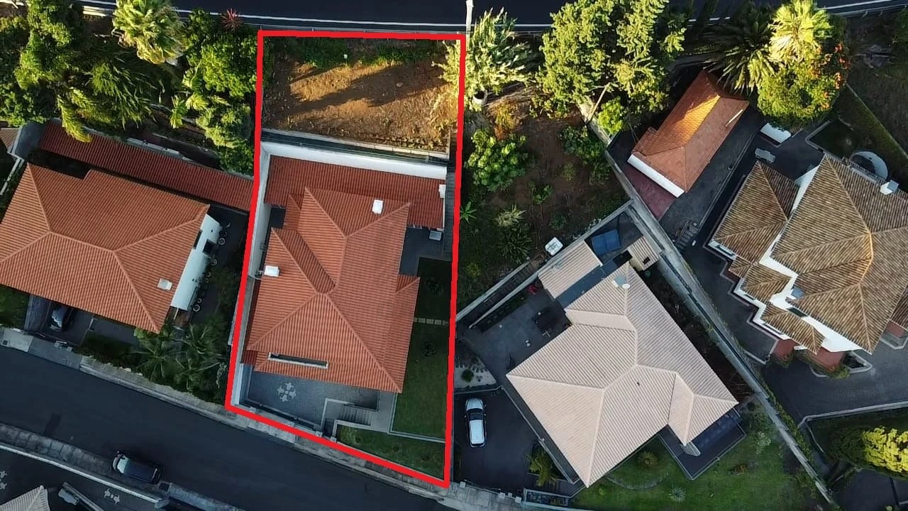 Moradia T4 para Venda em São Martinho Foto 9