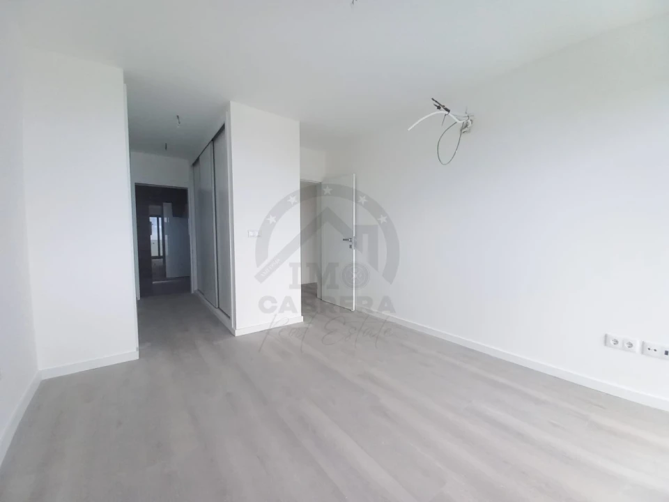 Moradia T3 para Venda em Santo Antonio Foto 16