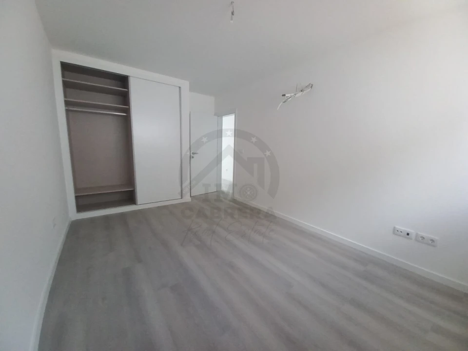 Moradia T3 para Venda em Santo Antonio Foto 22