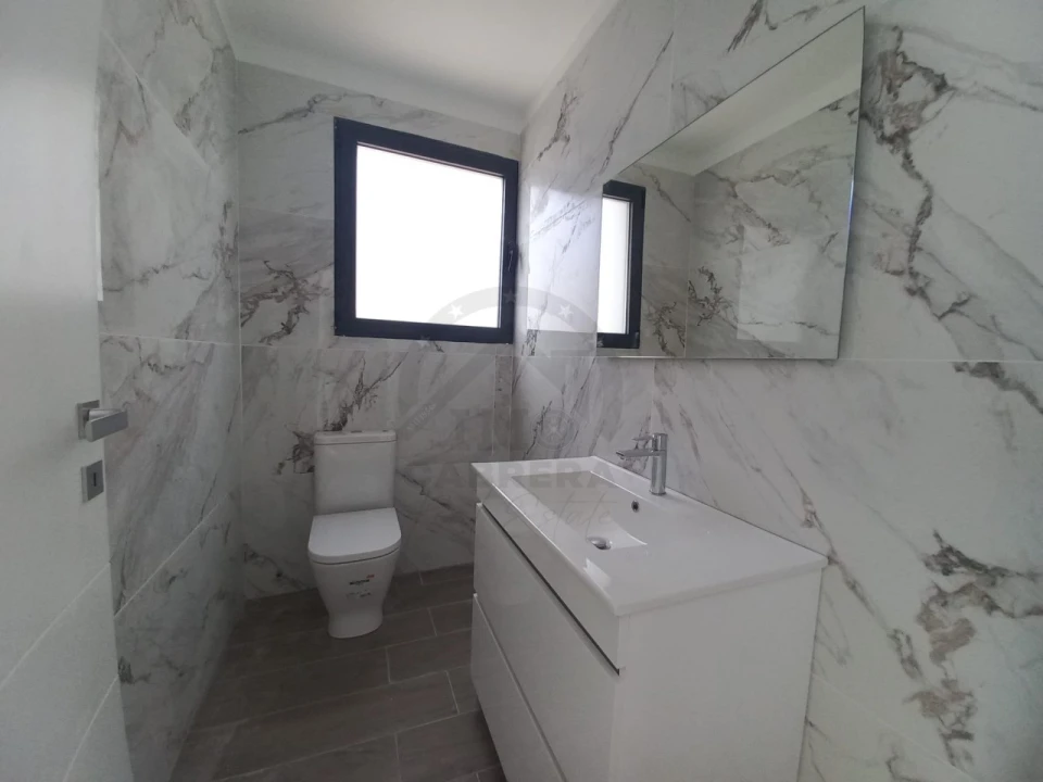 Moradia T3 para Venda em Santo Antonio Foto 15