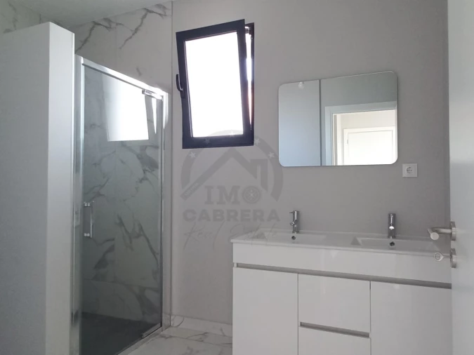 Moradia T3 para Venda em São Roque Foto 22