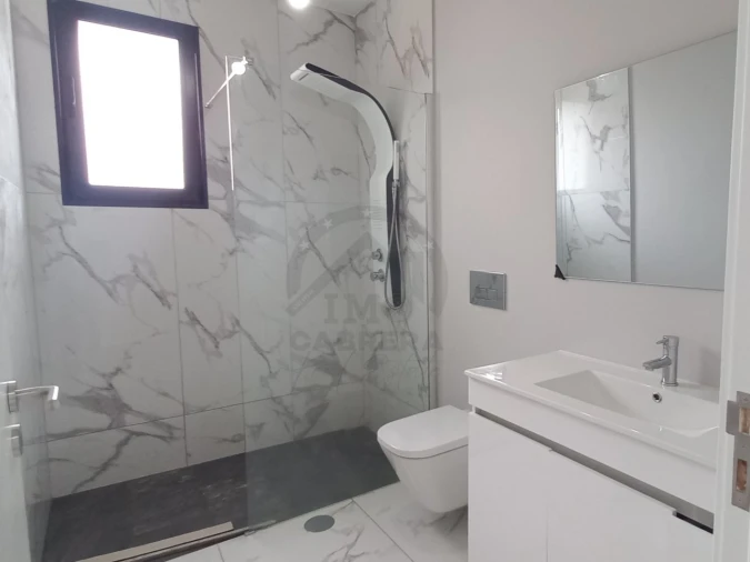 Moradia T3 para Venda em São Roque Foto 28