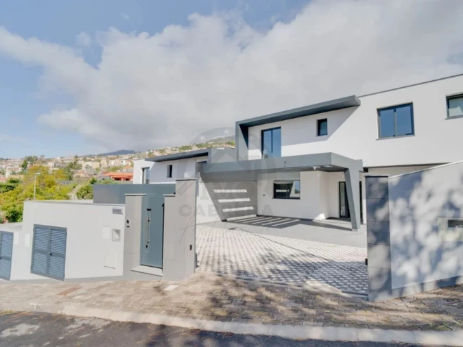 Moradia T3 para Venda em São Roque