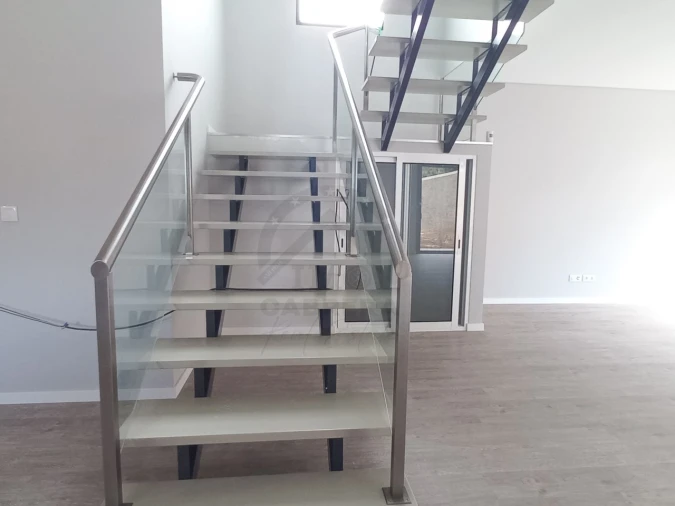 Moradia T3 para Venda em São Roque Foto 11