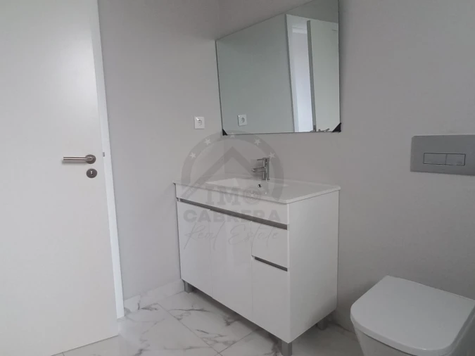 Moradia T3 para Venda em São Roque Foto 16