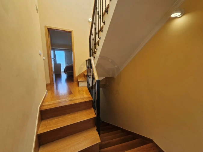 Moradia T3 para Venda em Agua de Pena Foto 19