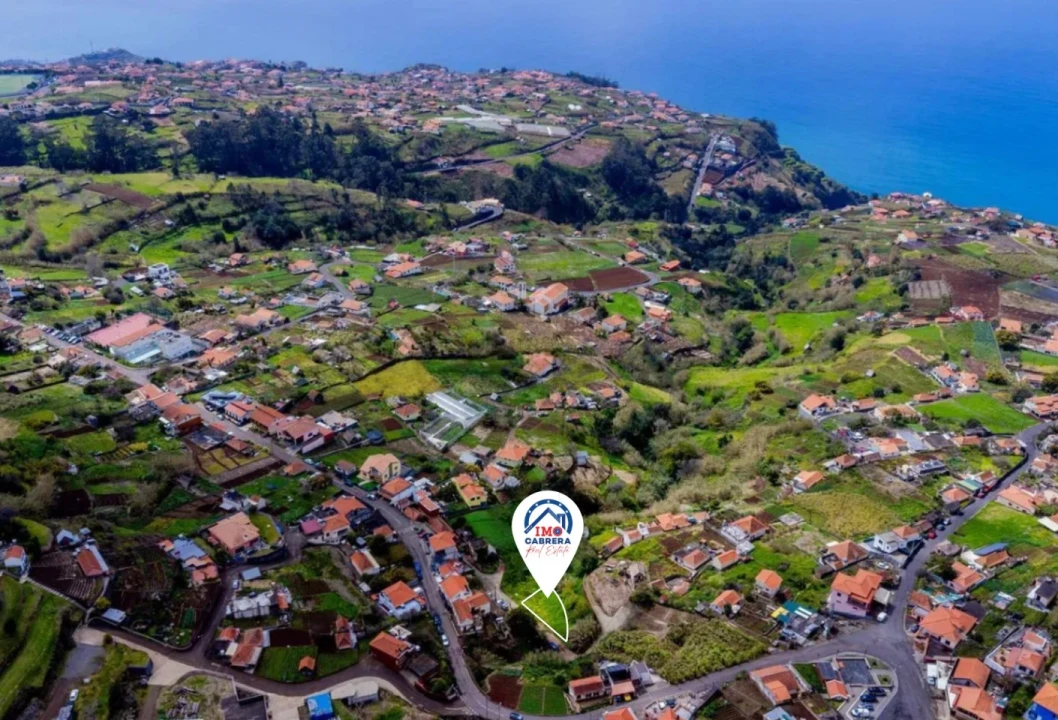 Terreno para Venda em Canhas Foto 8