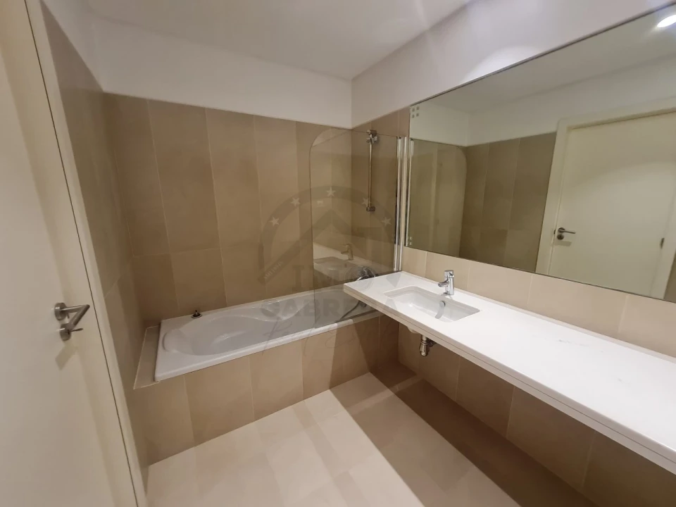 Apartamento T3 para Venda em Funchal (Se) Foto 11