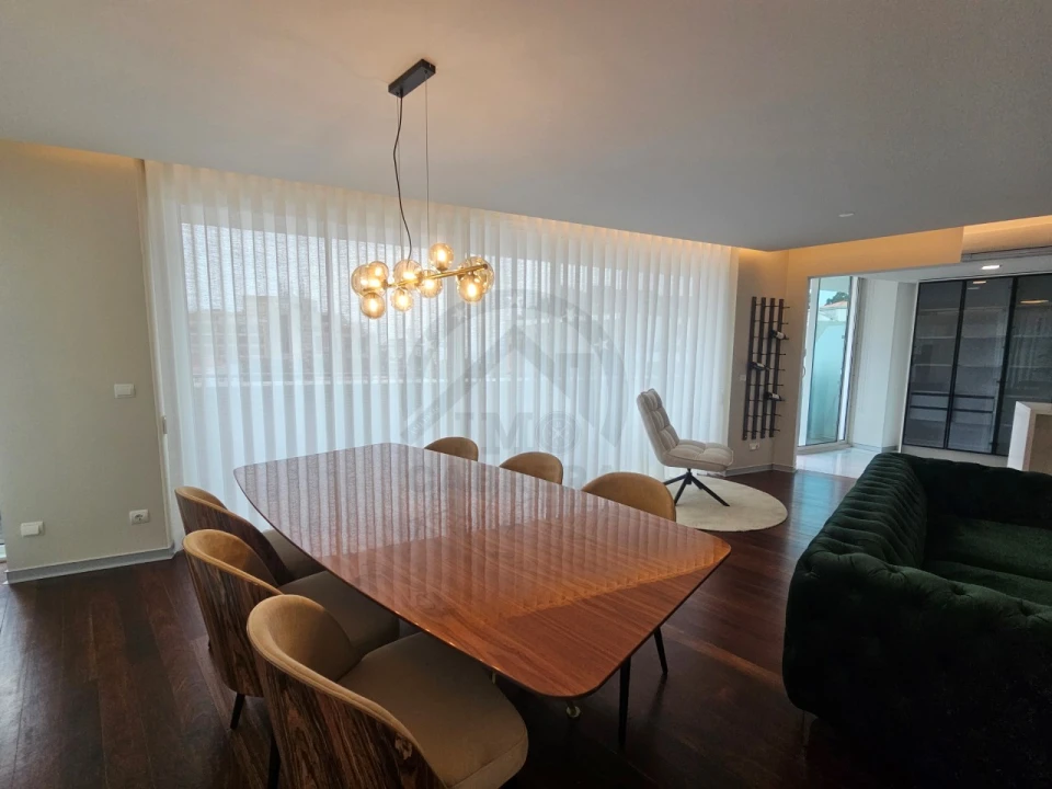 Apartamento T4 para Venda em Funchal (Se) Foto 15