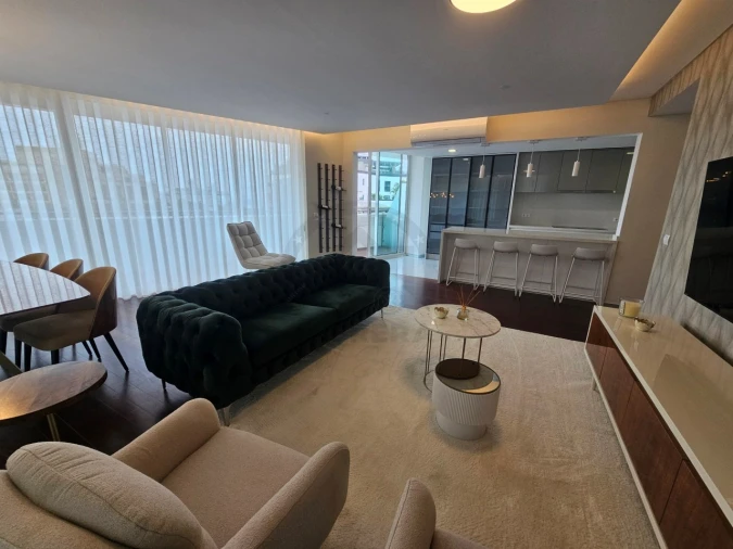 Apartamento T4 para Venda em Funchal (Se) Foto 14