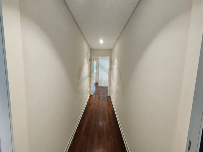 Apartamento T4 para Venda em Funchal (Se) Foto 18