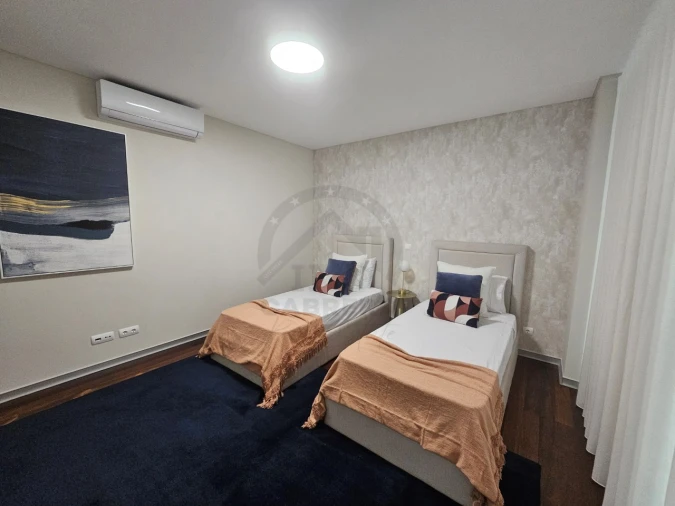 Apartamento T4 para Venda em Funchal (Se) Foto 23