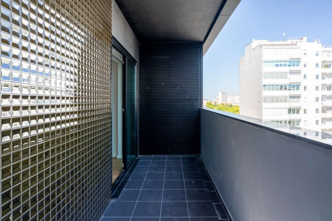 Apartamento T2 para Venda em Avenidas Novas Foto 9