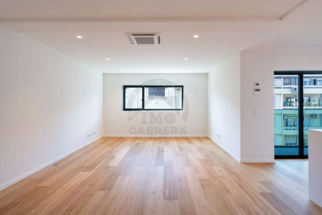 Apartamento T2 para Venda em Avenidas Novas Foto 11