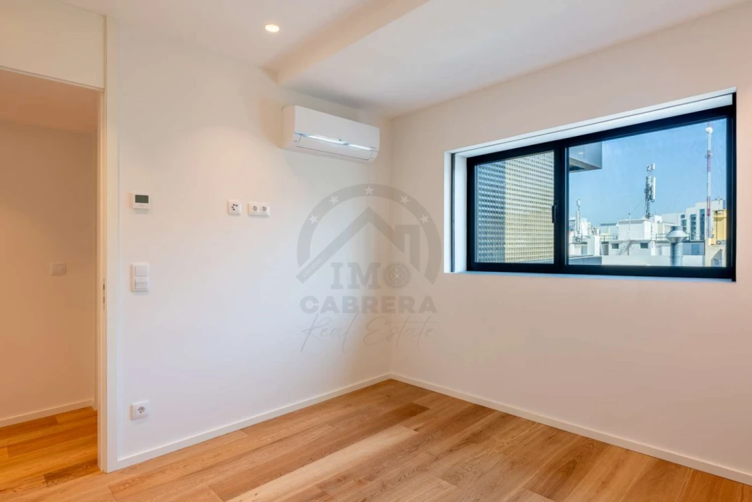 Apartamento T2 para Venda em Avenidas Novas Foto 14