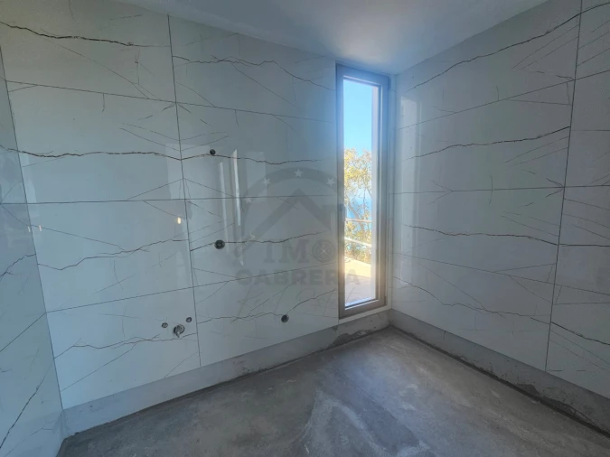 Moradia T4 para Venda em Ribeira Brava Foto 29