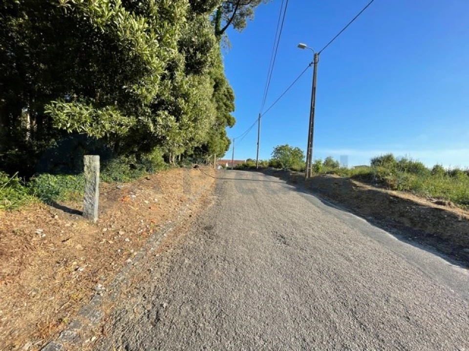 Terreno para Venda em Gulpilhares e Valadares Foto 3