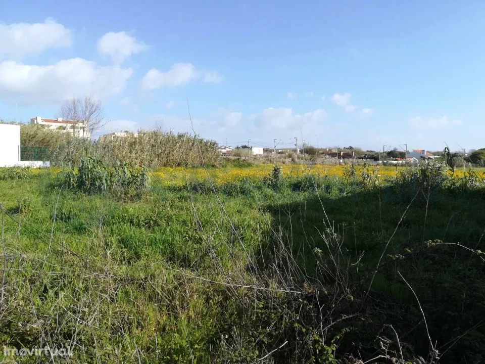 Terreno para Venda em Gulpilhares e Valadares Foto 2