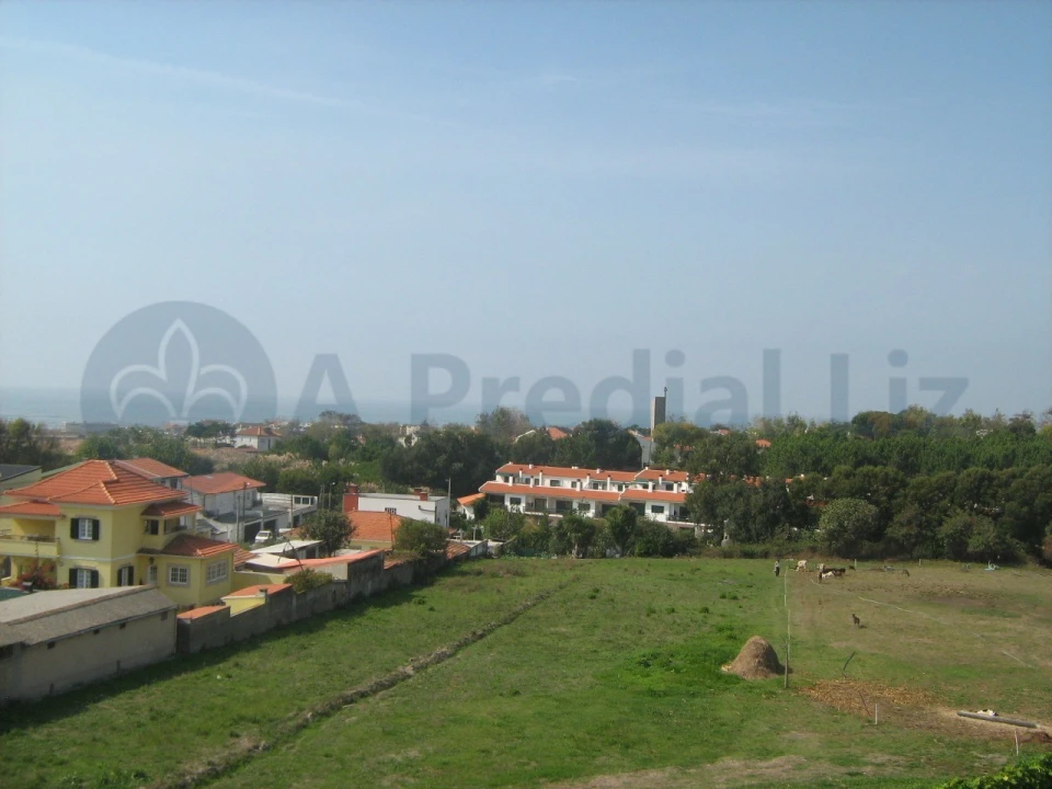 Terreno para Venda em Serzedo e Perosinho Foto 1