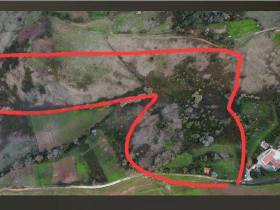 Terreno para Venda em Milharado Foto 3