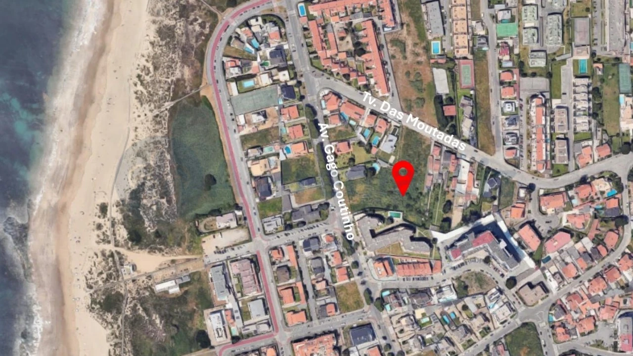 Terreno para Venda em Gulpilhares e Valadares Foto 1