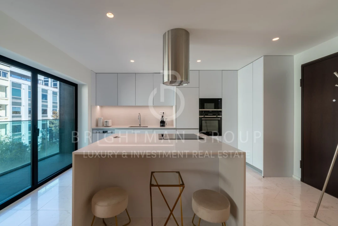 Apartamento T2 para Venda em Avenidas Novas Foto 5