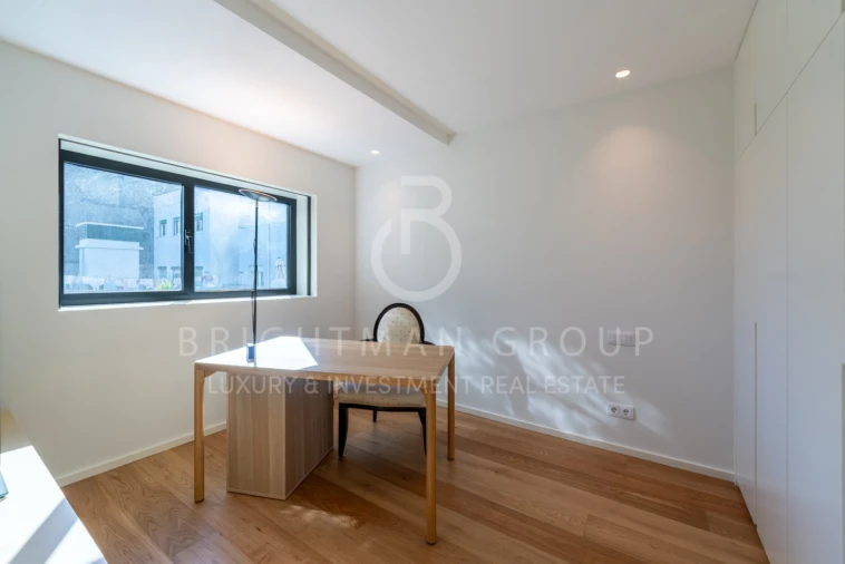 Apartamento T2 para Venda em Avenidas Novas Foto 13