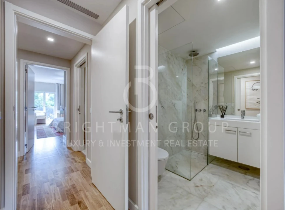 Apartamento T3 para Venda em Alvalade Foto 8