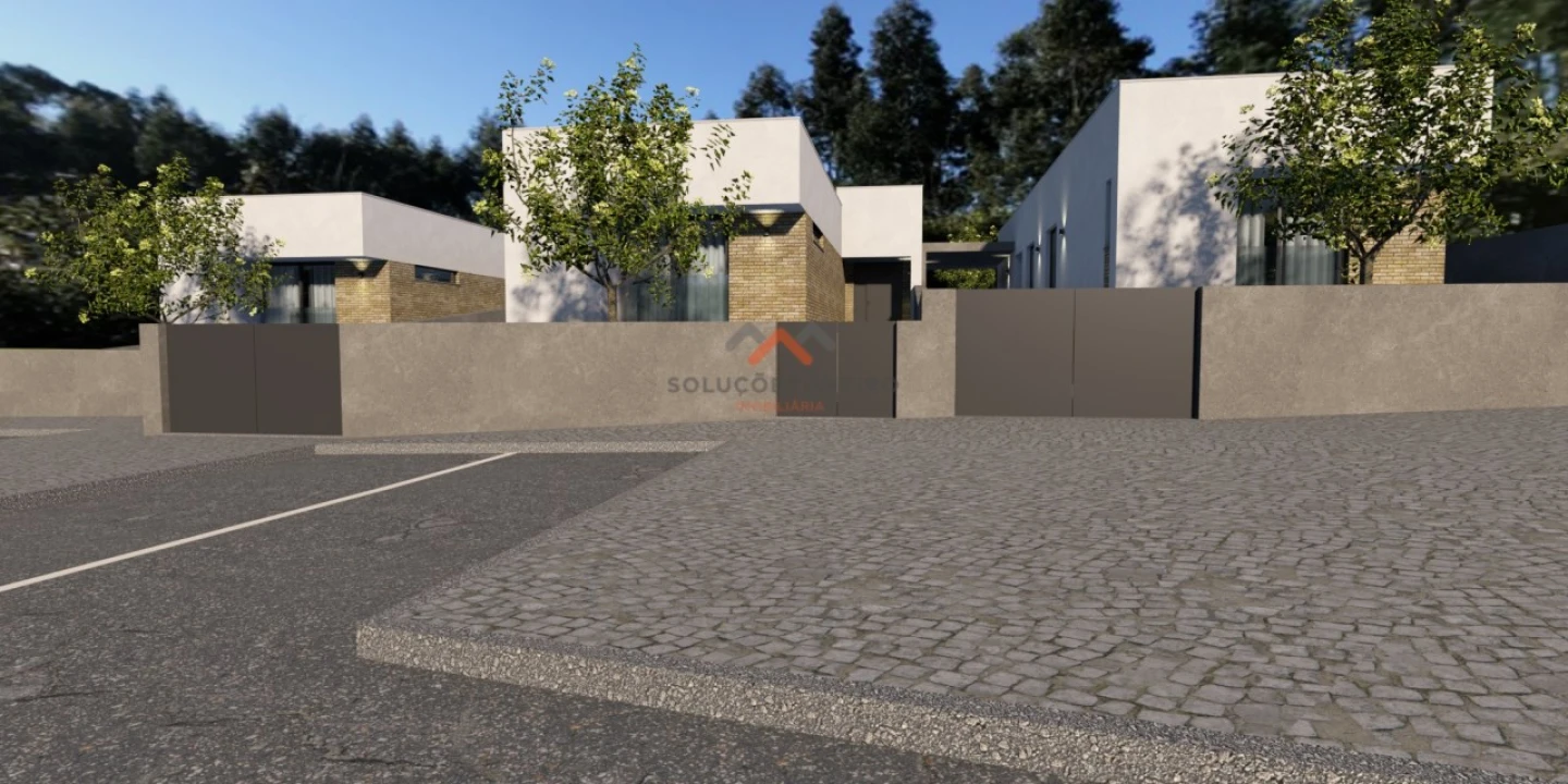 Terreno para Venda em Requeixo, Nossa Senhora de Fátima e Nariz Foto 1