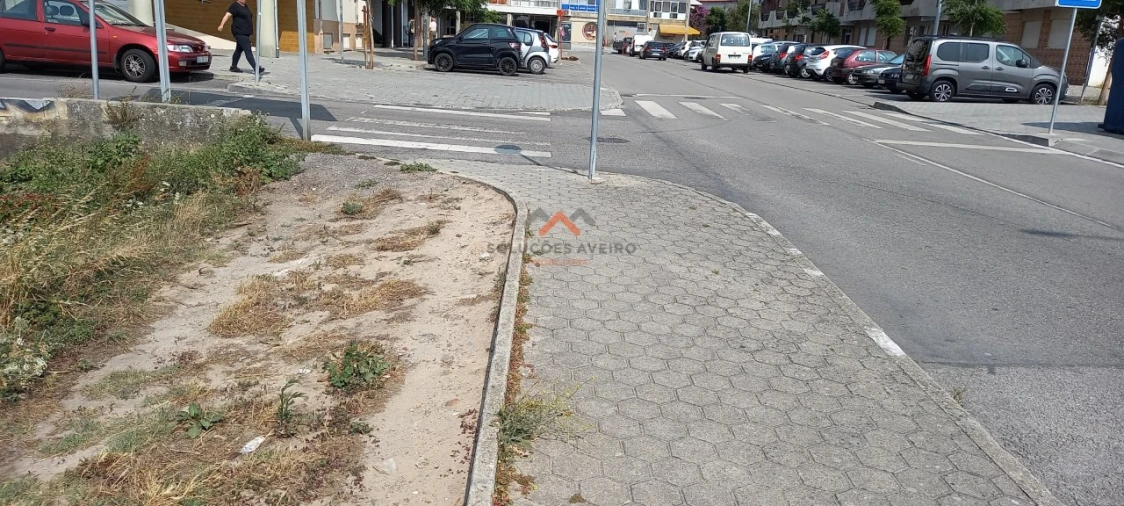 Terreno para Venda em Esgueira Foto 6