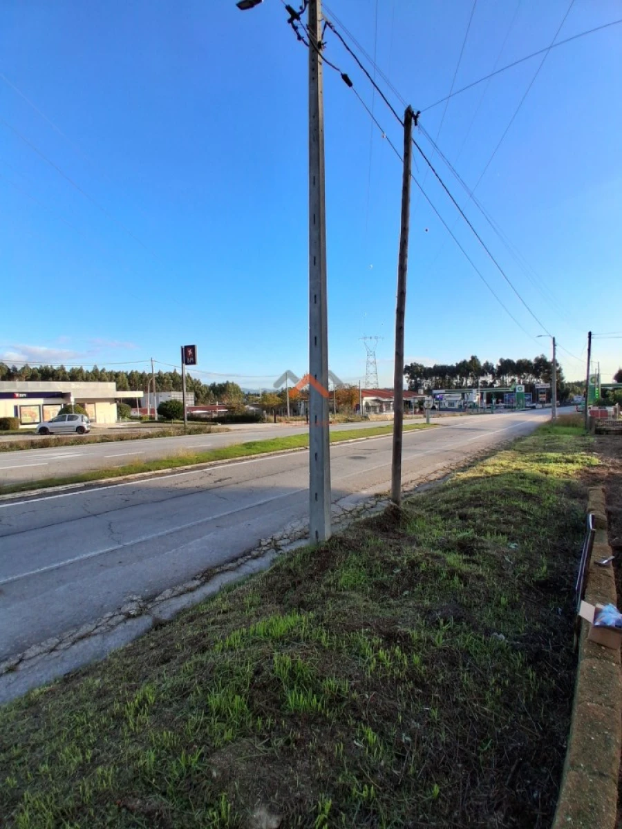 Terreno para Venda em Aguada de Cima Foto 6