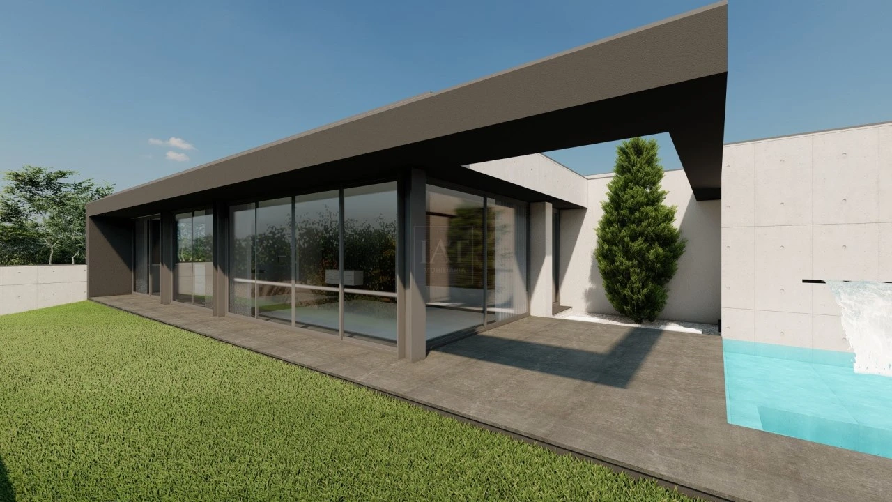 Terreno para Venda em Forjães Foto 4