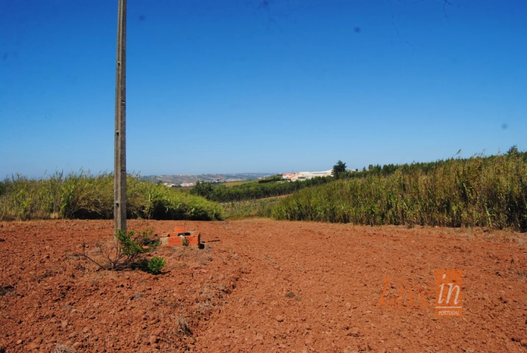 Terreno para Venda em A dos Cunhados e Maceira Foto 3