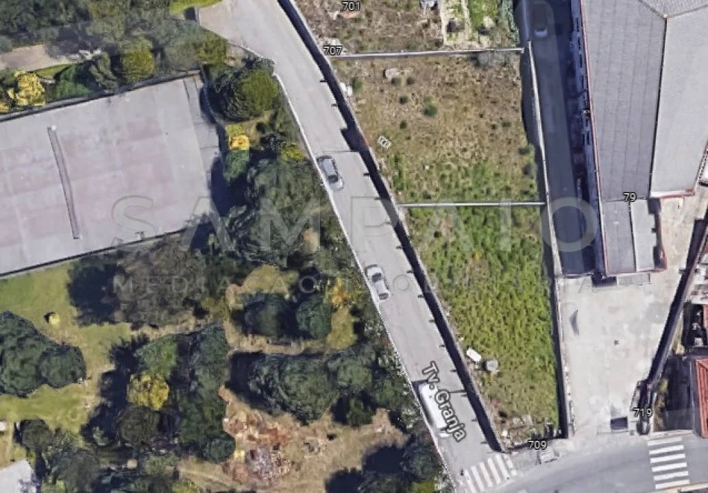 Terreno para Venda em Rio Tinto Foto 2