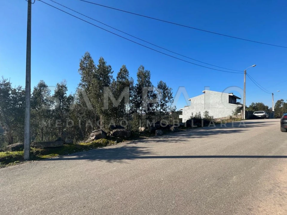 Terreno para Venda em Fânzeres e São Pedro da Cova Foto 13