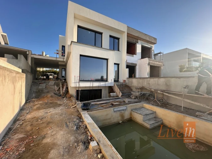 Moradia T3 para Venda em Ericeira Foto 8