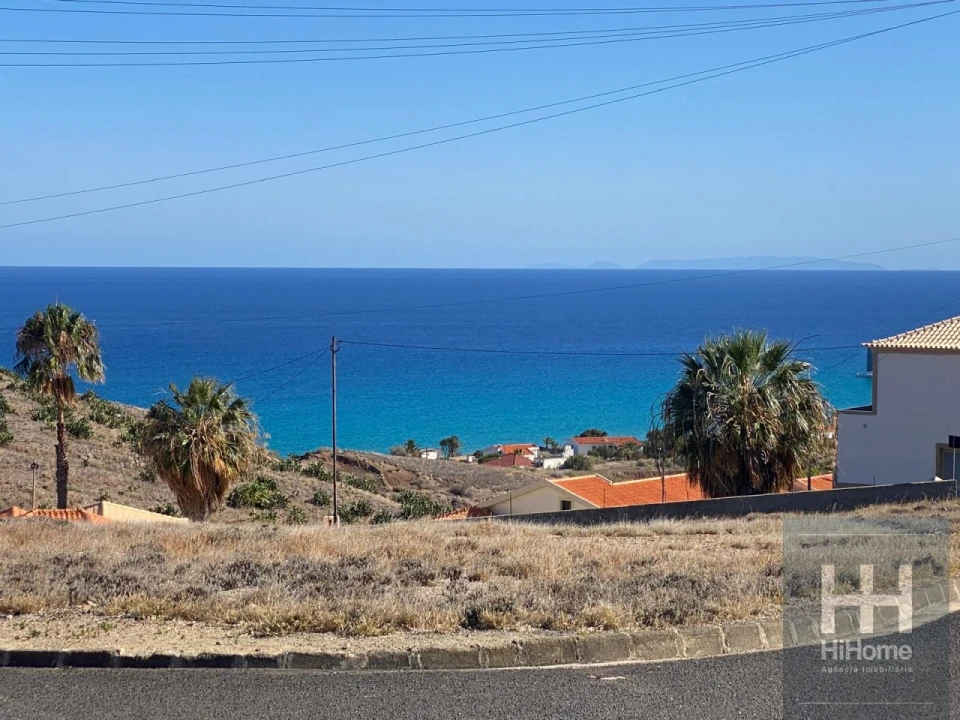 Terreno para Venda em Porto Santo Foto 1