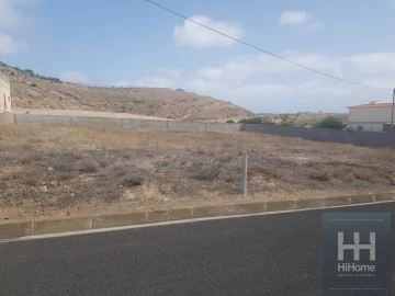 Terreno para Venda em Porto Santo