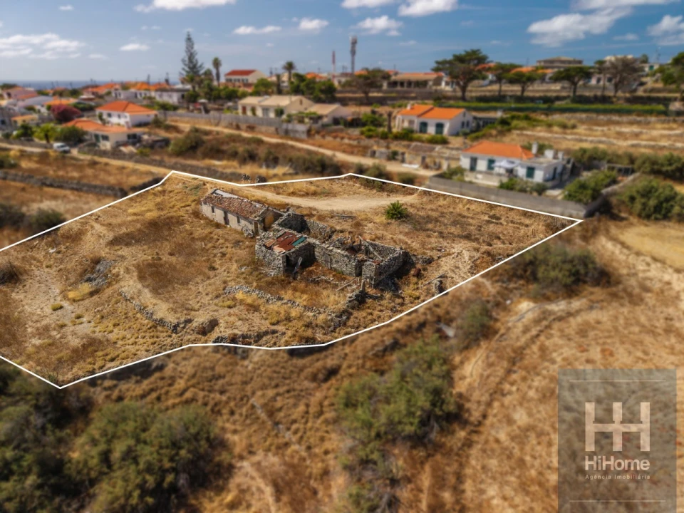 Terreno para Venda em Porto Santo Foto 1